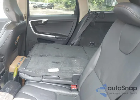 2010 Volvo Xc60 T6 z USA, uszkodzony, nr VIN YV4992DZ0A2024271